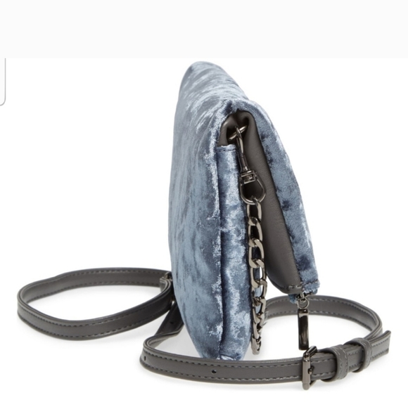 Sole Society Velvet fold over clutch - Picture 2 of 7